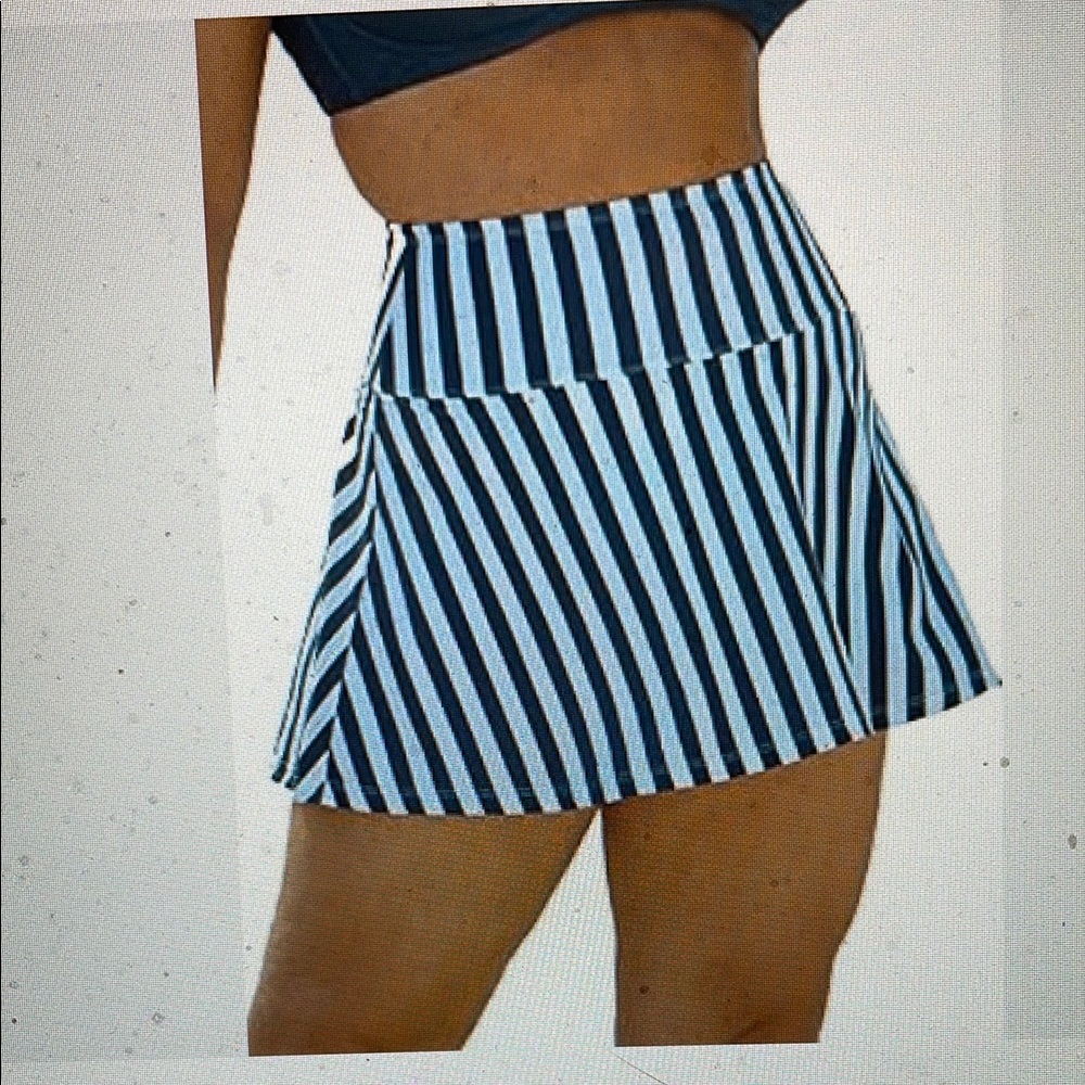 Shapermint high waisted skirted Blue and White striped swim bottom